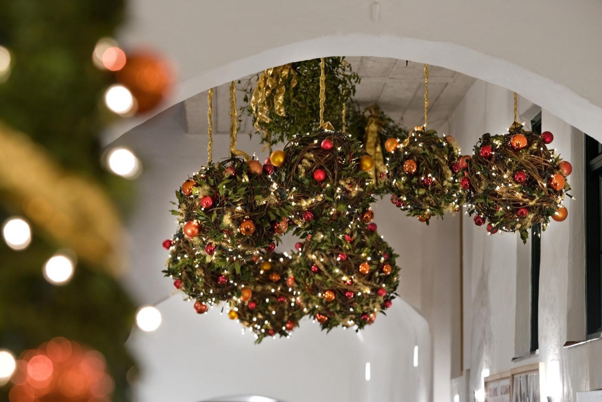 Hotel Goldene Sonne Landshut Bagian luar foto